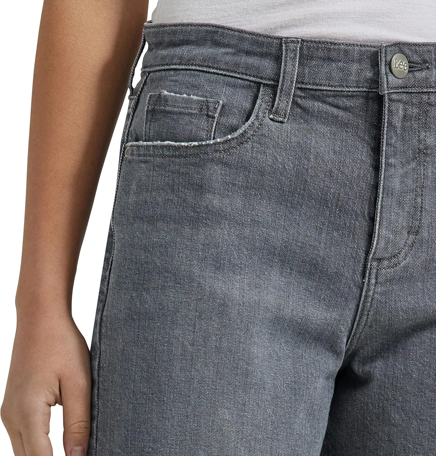 Lee Women's Legendary Mid-Rise Denim Boyfriend Short