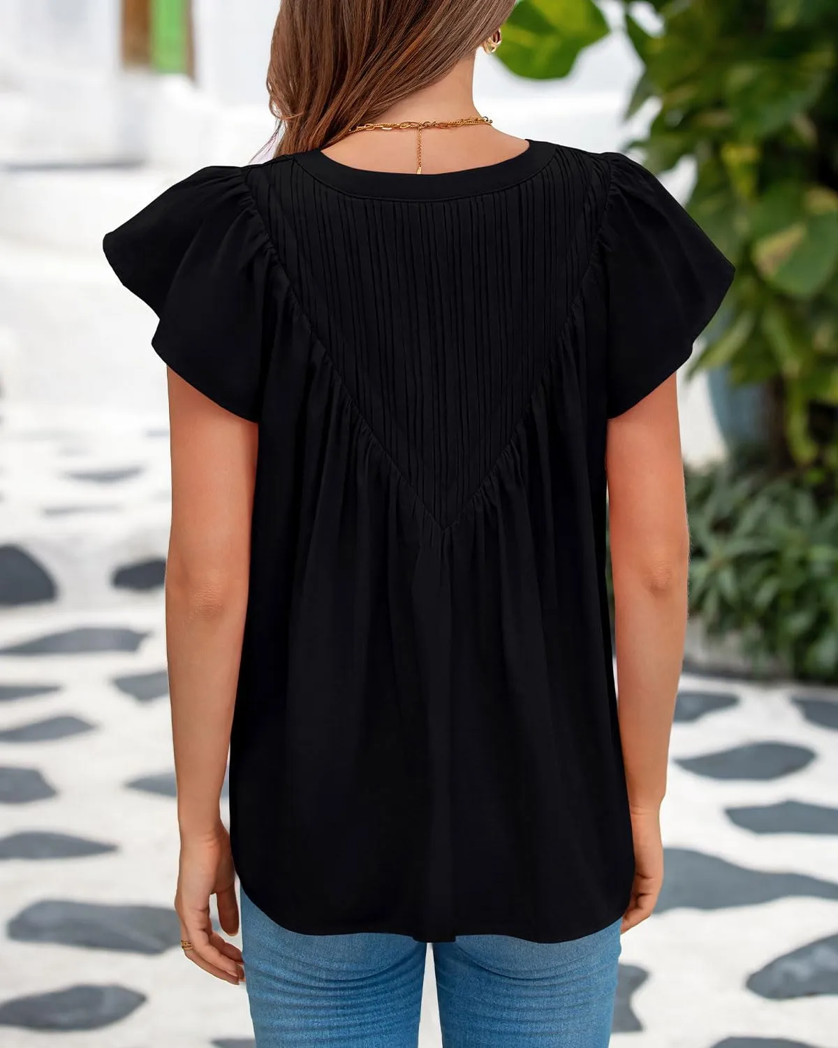 Zenlonr Womens Summer Tops Dressy Casual 2025 V Neck Ruffle Cap Sleeve Pleated T Shirts Loose Work Blouses Shirts