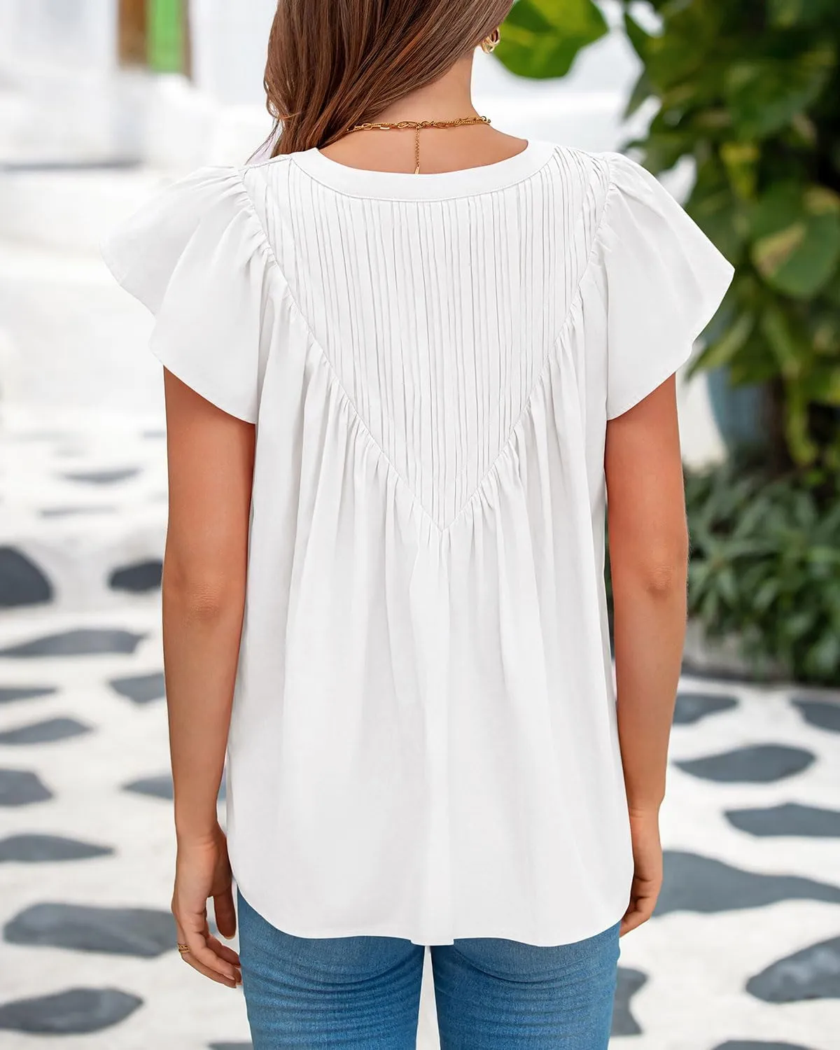 Zenlonr Womens Summer Tops Dressy Casual 2025 V Neck Ruffle Cap Sleeve Pleated T Shirts Loose Work Blouses Shirts